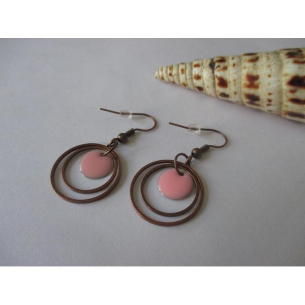 Kit boucles d'oreilles anneaux cuivre et sequin émail rose - Photo n°2