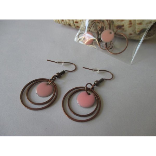 Kit boucles d'oreilles anneaux cuivre et sequin émail rose - Photo n°1