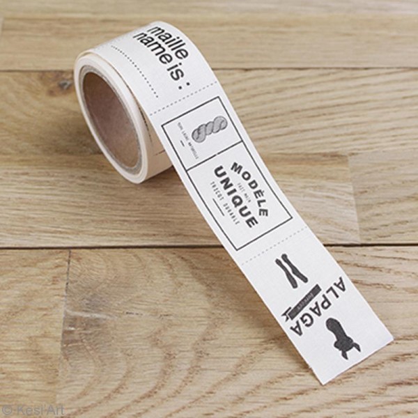Assortiment de labels en tissu 3 cm - Textes français - 36 étiquettes - Photo n°2
