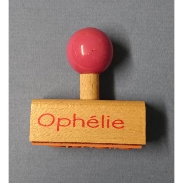 Tampon en bois prénom Ophélie - Photo n°1