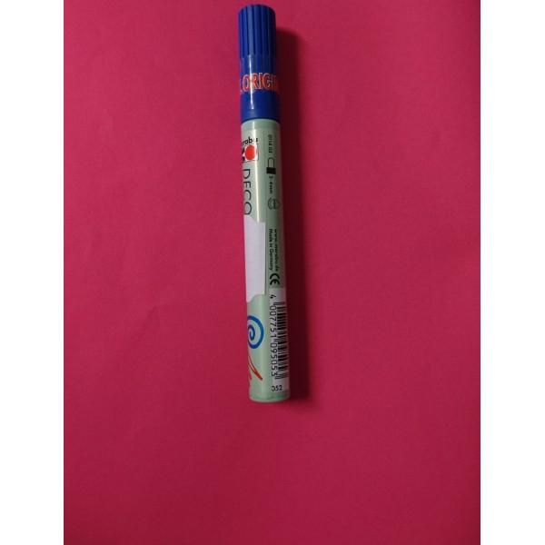 Crayon peinture mate bleu foncé - Photo n°1