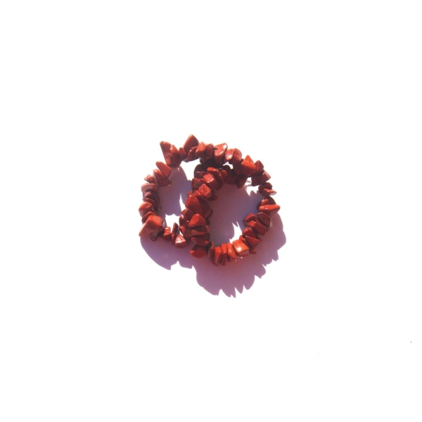 Jaspe Rouge : 35 chips 7/11 MM de diamètre environ - Photo n°1