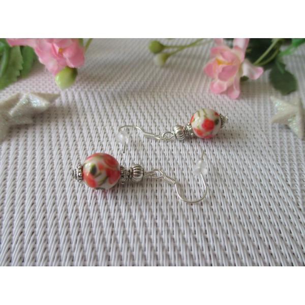 Kit boucles d'oreilles apprêts argent mat et perle en verre motif fleur - Photo n°1