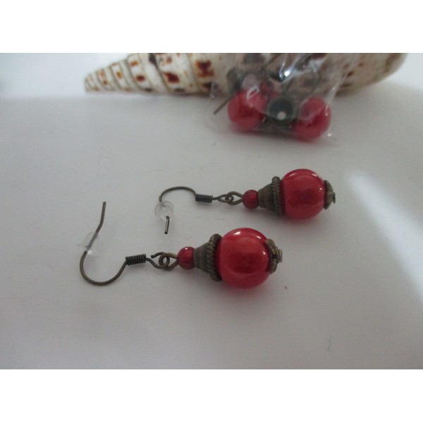Kit boucles d'oreilles apprêts bronze et perle rouge brillante - Photo n°1