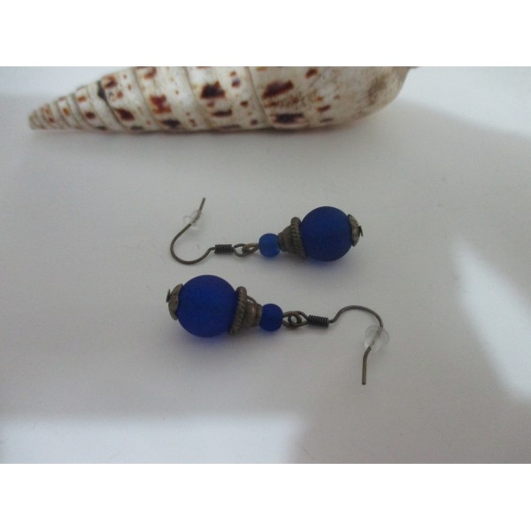 Kit boucles d'oreilles apprêts bronze et perle bleu nuit - Photo n°2