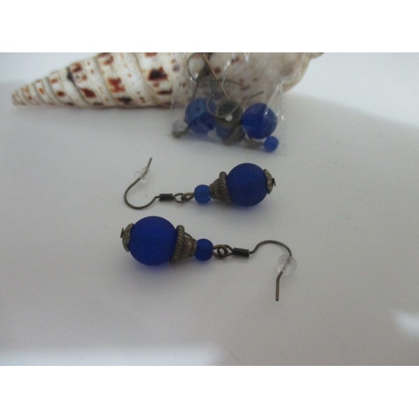Kit boucles d'oreilles apprêts bronze et perle bleu nuit - Photo n°1