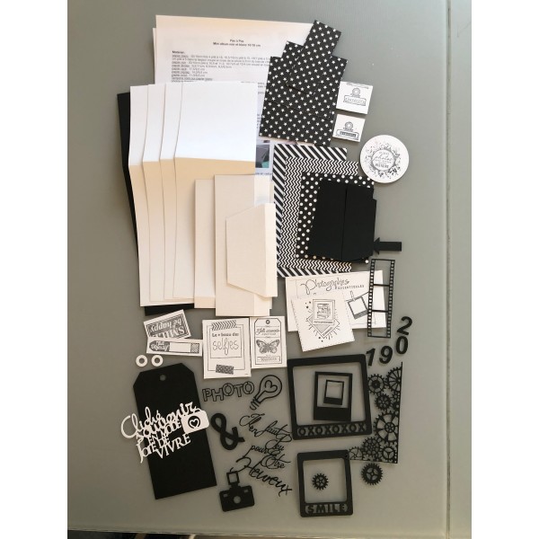 Kit scrapbooking mini album 18/10 cm noir et blanc - Photo n°2