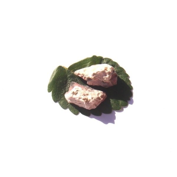 Opale Rose Pérou : 2 pierres brutes NON percées 27 MM x 14/17 MM environ - Photo n°2