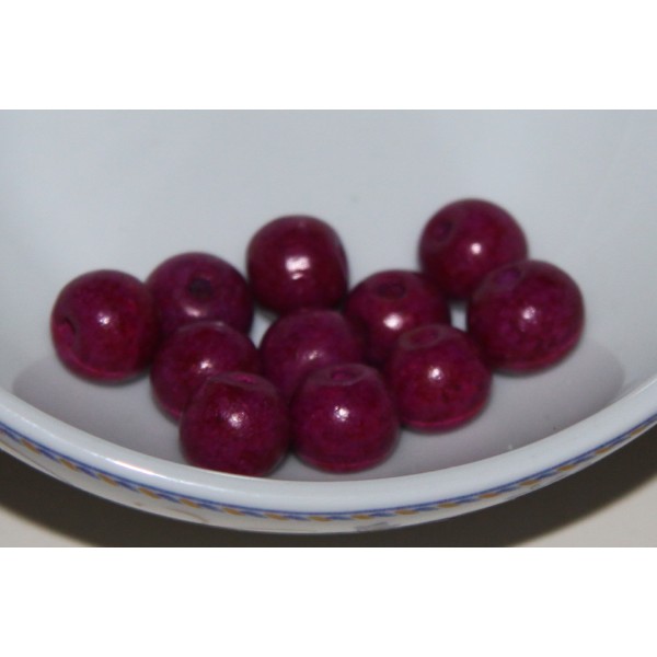 Lot de 10 perles rondes en bois violet de 8 mm de diamètre. - Photo n°1