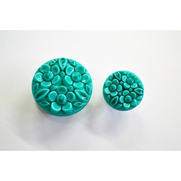 Bouton plastique façon céramique fleur turquoise 15mm - Photo n°1