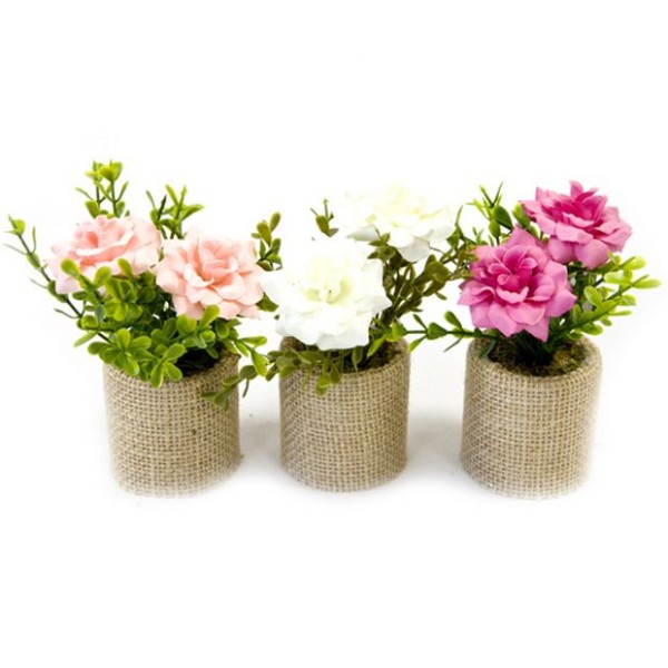 3 Minis pots jute avec minis roses coloris assortis - Photo n°1