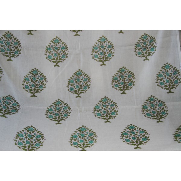 Tissu batik fleuri en voile de coton indien imprimé batik en 110 par 0.5m - Photo n°1