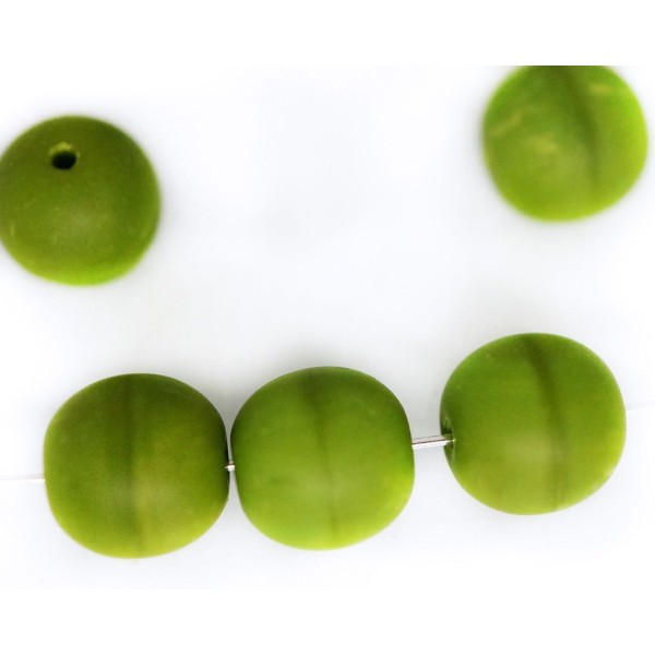 20pcs Mat Olivine Olive Vert Opaque Ronde Druk Entretoise de Semences de Verre tchèque Perles de 8mm - Photo n°1