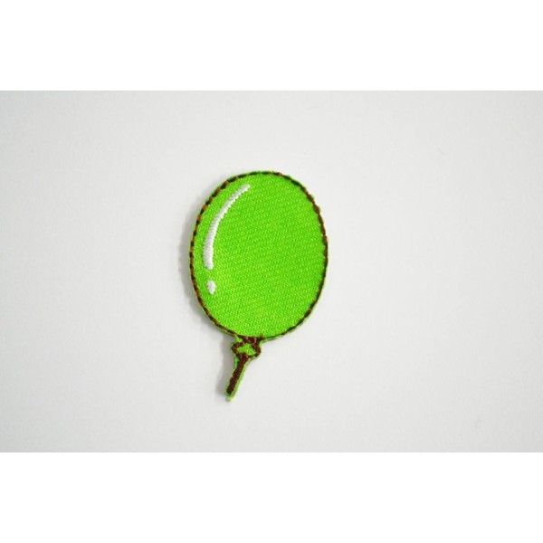 Application à thermocoller ballon vert 35mm x 20mm - Photo n°1