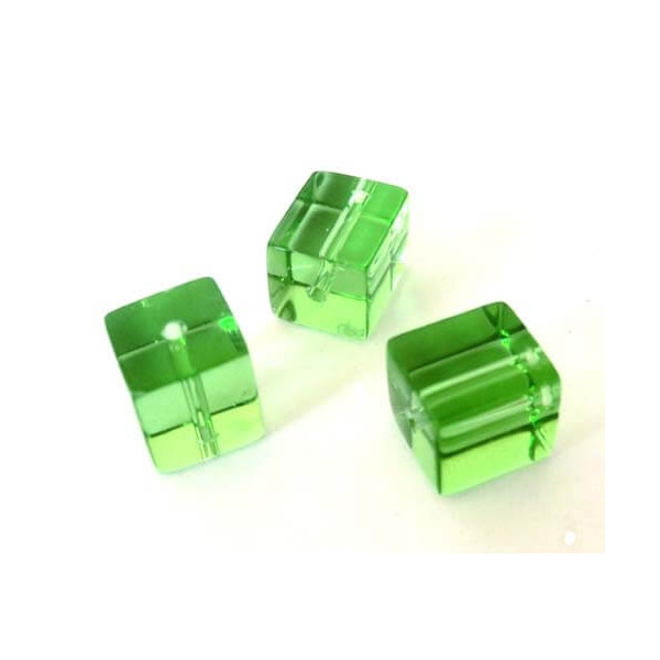 10x Perles Verre Cubes 6mm VERT - Photo n°1