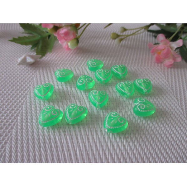 Lot de 15 perles acryliques forme cœur vert - Photo n°1