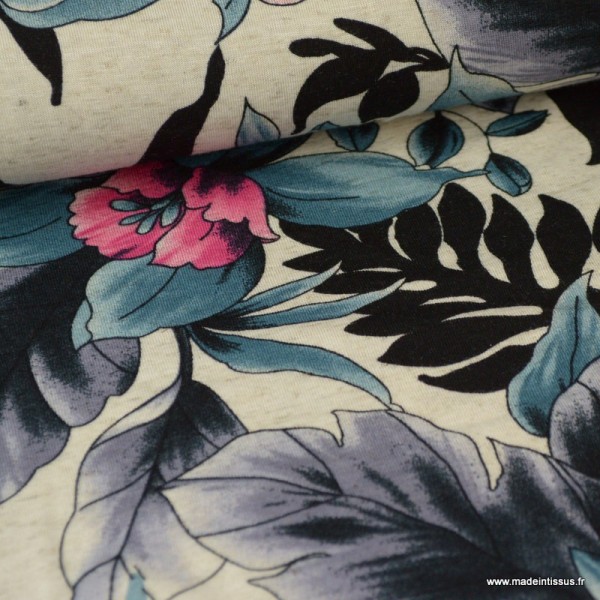 Tissu jersey Viscose imprimé fleurs grises, bleus et roses fond écru chiné - Photo n°1