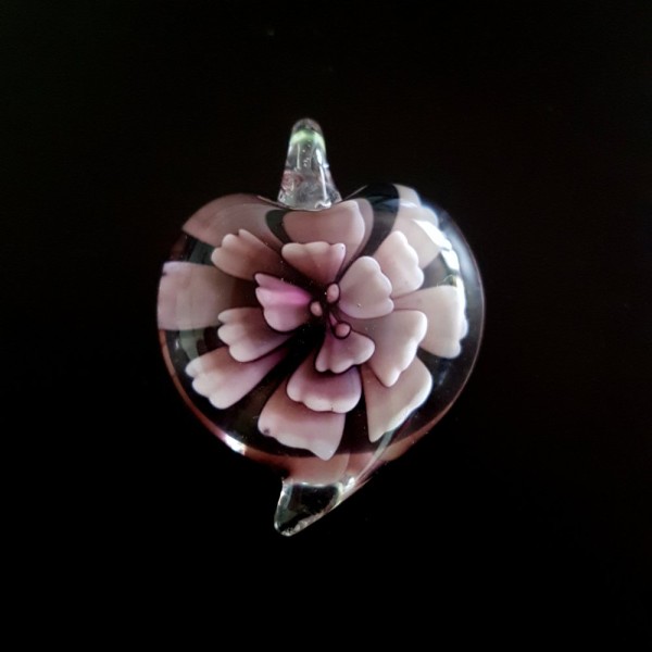 Pendentif goutte coeur en verre , transparent et lilas , 37x30mm - S - Photo n°1