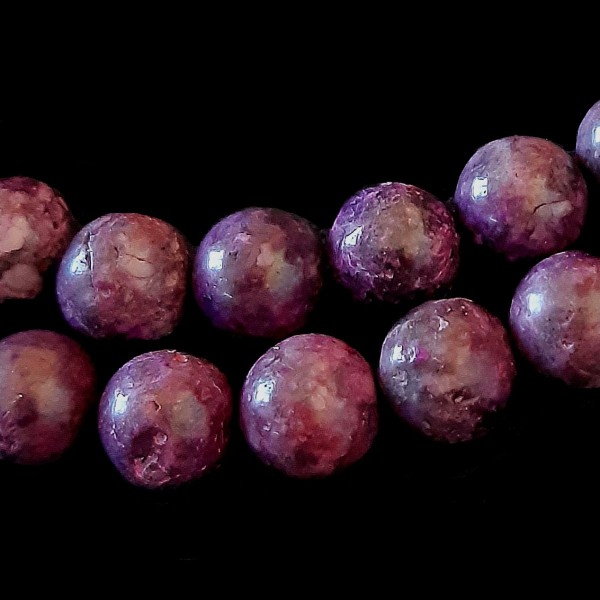 Fil de 44 perles rondes 8mm 8 mm en lépidolite violet fonçé teintée - Photo n°1