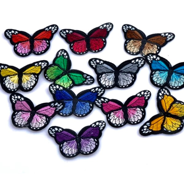 Maxi lot 10 papillons butterfly brodés patch thermocollant écusson 34X30mm - Photo n°1