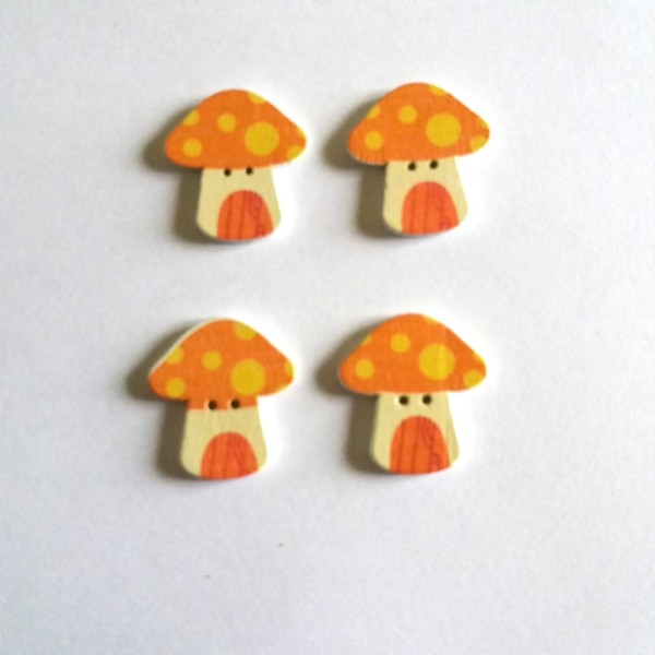 4 Boutons bois, champignons orange – 24x22mm - Photo n°1