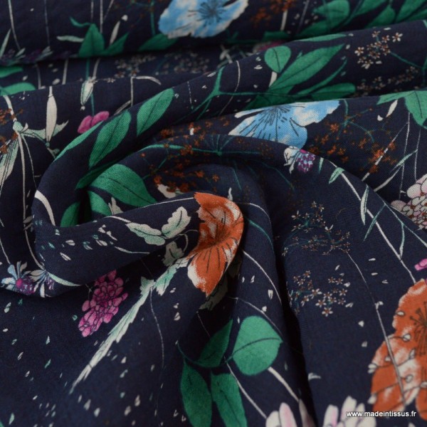 Tissu Viscose coton imprimé fleurs  fond Bleu marine - Photo n°2