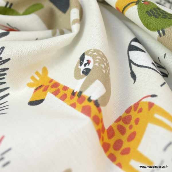 Tissu coton imprimé Girafes, paresseux et Zèbres - Photo n°3