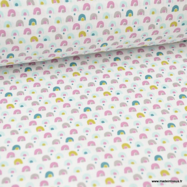 Tissu coton imprimé arc en ciel bleu et rose - Photo n°1