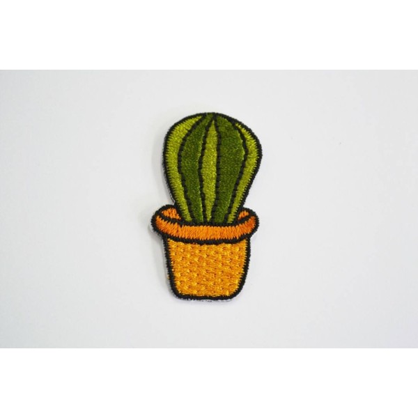 Application à thermocoller cactus en pot 40mm x 22mm - Photo n°1