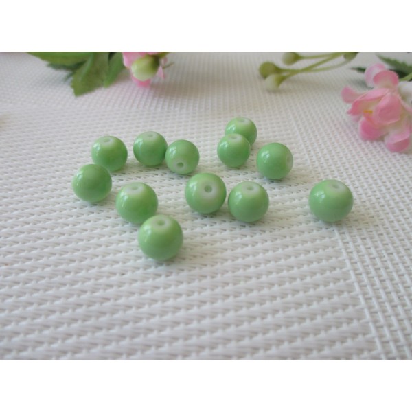Perles en verre ronde 8 mm vert pomme x 20 - Photo n°1