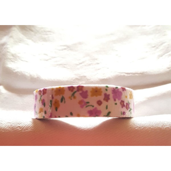 Rouleau de masking tape tissu , fond blanc et fleur mauve / jaune - Photo n°1