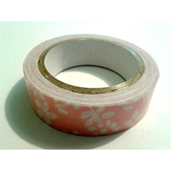 Rouleau de masking tape tissu , fond rose , fleur blanc - Photo n°1