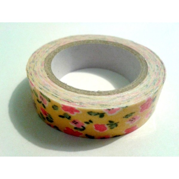 Rouleau de masking tape tissu , fond jaune , fleur rose - Photo n°1