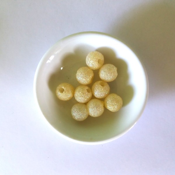 9 Perles en résine jaune pailleté – 12mm - Photo n°1
