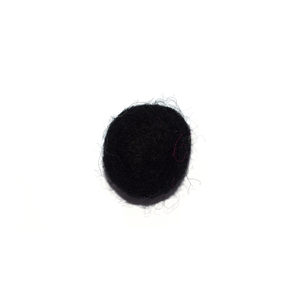 Boule en laine feutrée/feutrine 20 mm noir - Photo n°1