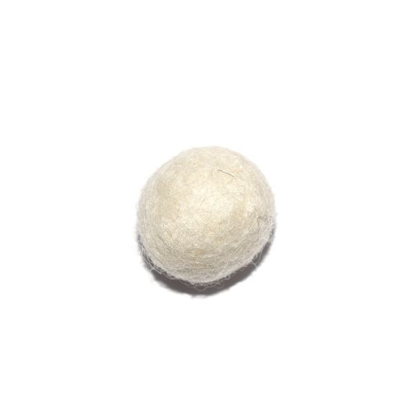 Boule en laine feutrée/feutrine 20 mm blanc - Photo n°1