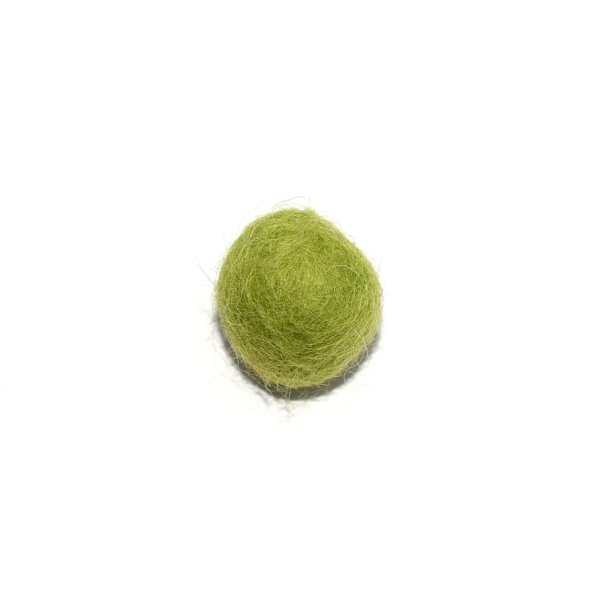 Boule en laine feutrée/feutrine 20 mm vert clair - Photo n°1