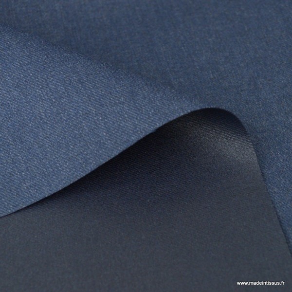 Tissu gabardine polyester viscose enduite étanche bleu denim. - Photo n°1