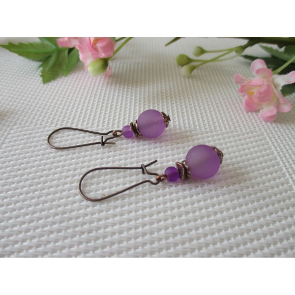 Kit boucles d'oreilles apprêts cuivre et perle en verre violette - Photo n°1