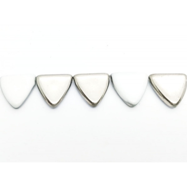 10 Perles Verre Tchèque 13mm Triangles Blanc/ Silver - Photo n°2