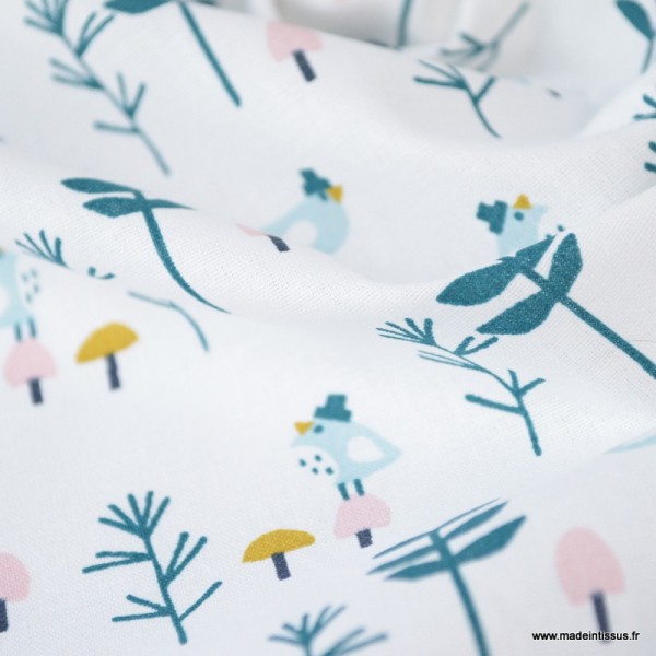 Tissu coton imprimé oiseaux et branches Paon et rose fond Blanc - Oeko tex - Photo n°3