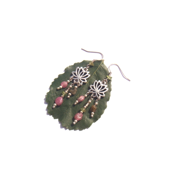 Boucles d'Oreilles Tourmaline multicolore et Lôtus 6 CM de hauteur - Photo n°2