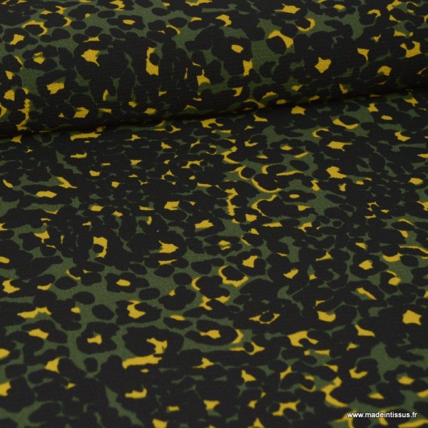 Tissu crêpe motif Léopard Kaki, noir et jaune - Photo n°1