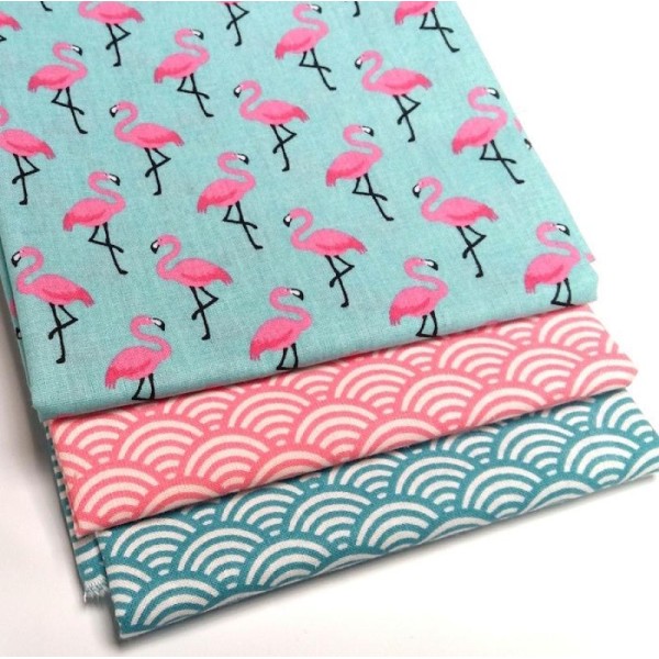 Lot 3 coupons flamingo fond turquoise - sushis seigaiha rose et bleu canard - 50 x 50 cm - Photo n°1