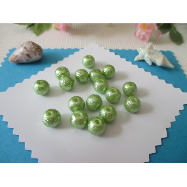 Perles en verre 8 mm granuleuse vert clair x 10 - Photo n°1