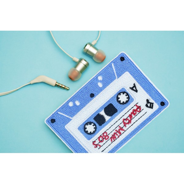 Patch brodé cassette audio, party mix 80's, cassette rétro - Photo n°3