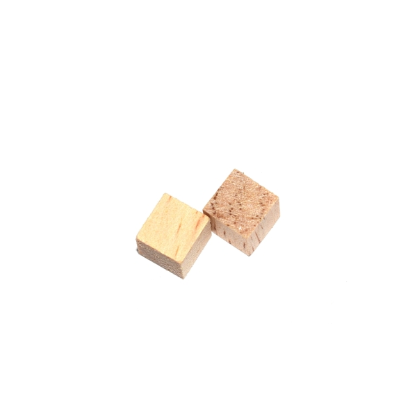 Cube en bois plein de présentation (sans trou) 1x1x1 cm - Photo n°1