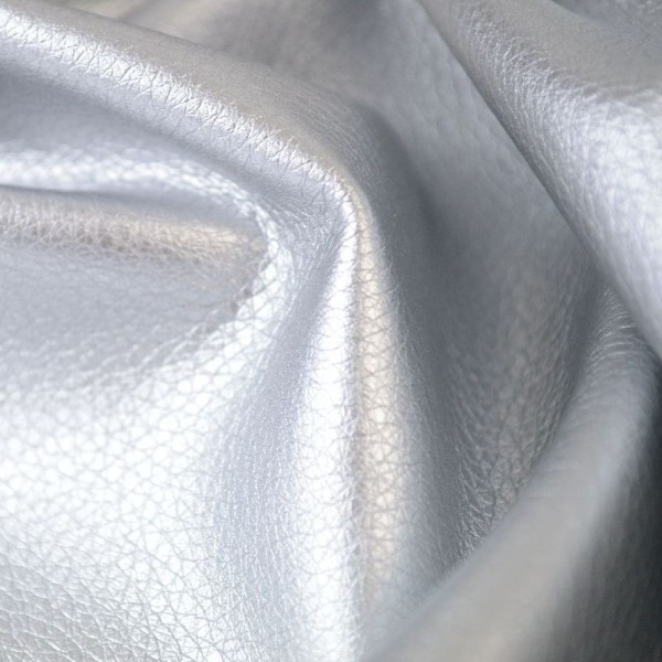 Tissu faux cuir brillant coloris Argent - Photo n°1