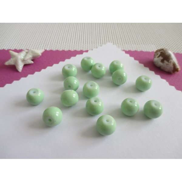 Perles en verre ronde  10 mm vert pale x 10 - Photo n°1