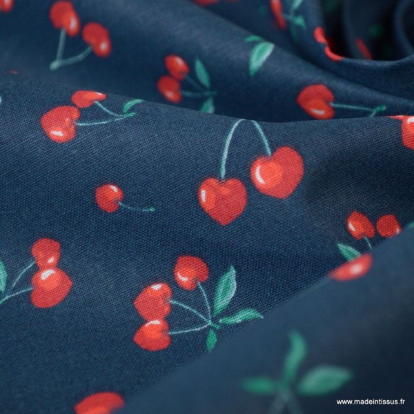 Tissu coton motifs Cerises fond marine - Oeko tex - Photo n°3